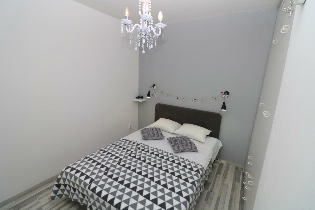 Apartment Corto Baška Eksteriør bilde